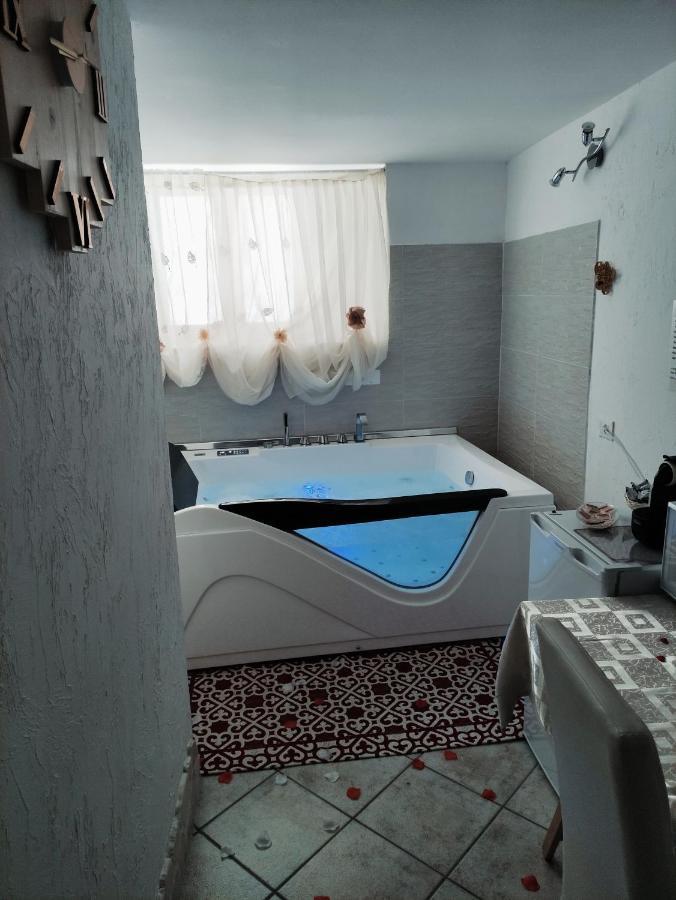 26 Suite Home Ostuni Exteriör bild