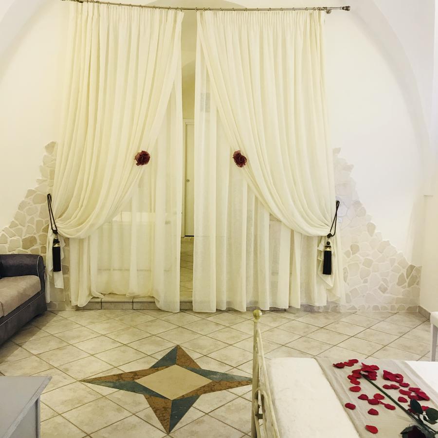 26 Suite Home Ostuni Exteriör bild