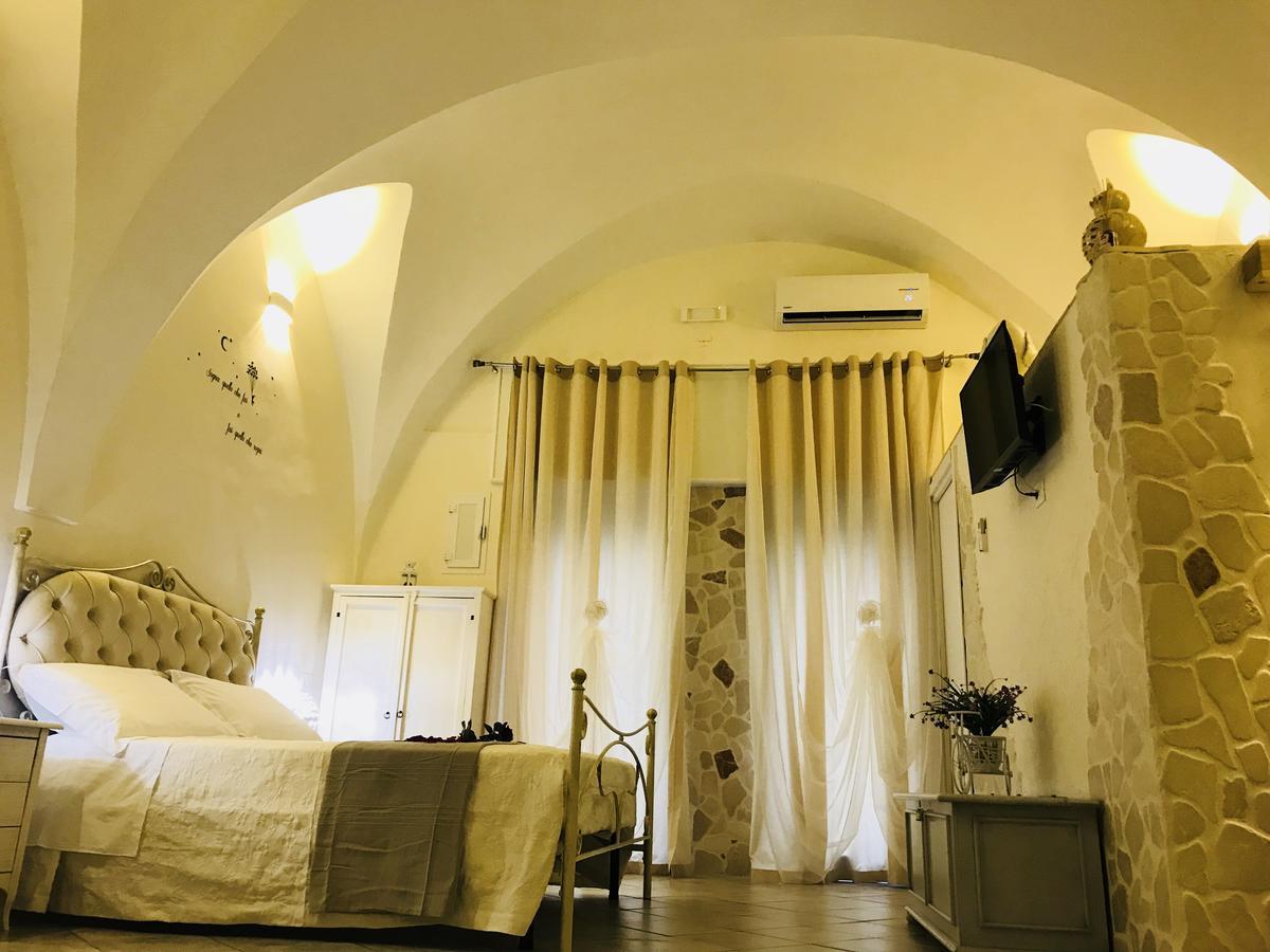 26 Suite Home Ostuni Exteriör bild
