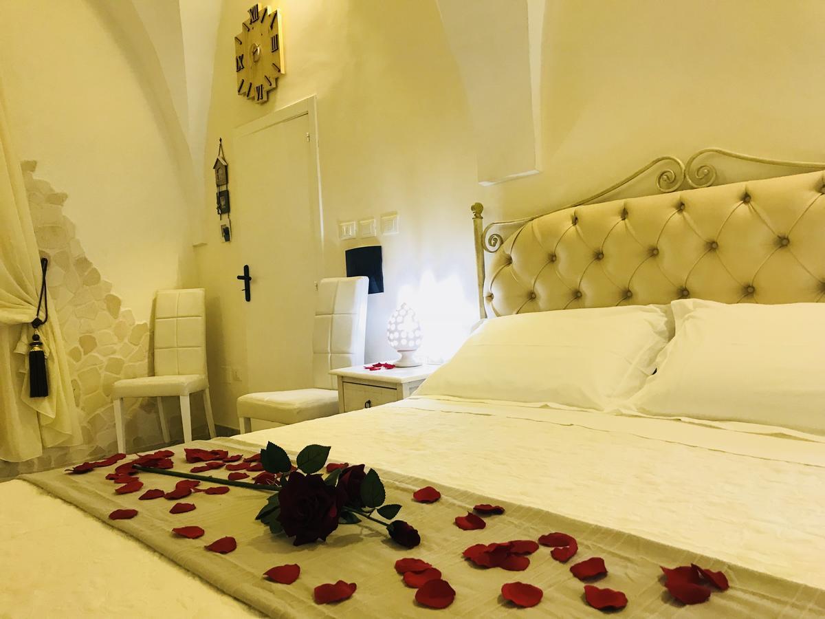 26 Suite Home Ostuni Exteriör bild
