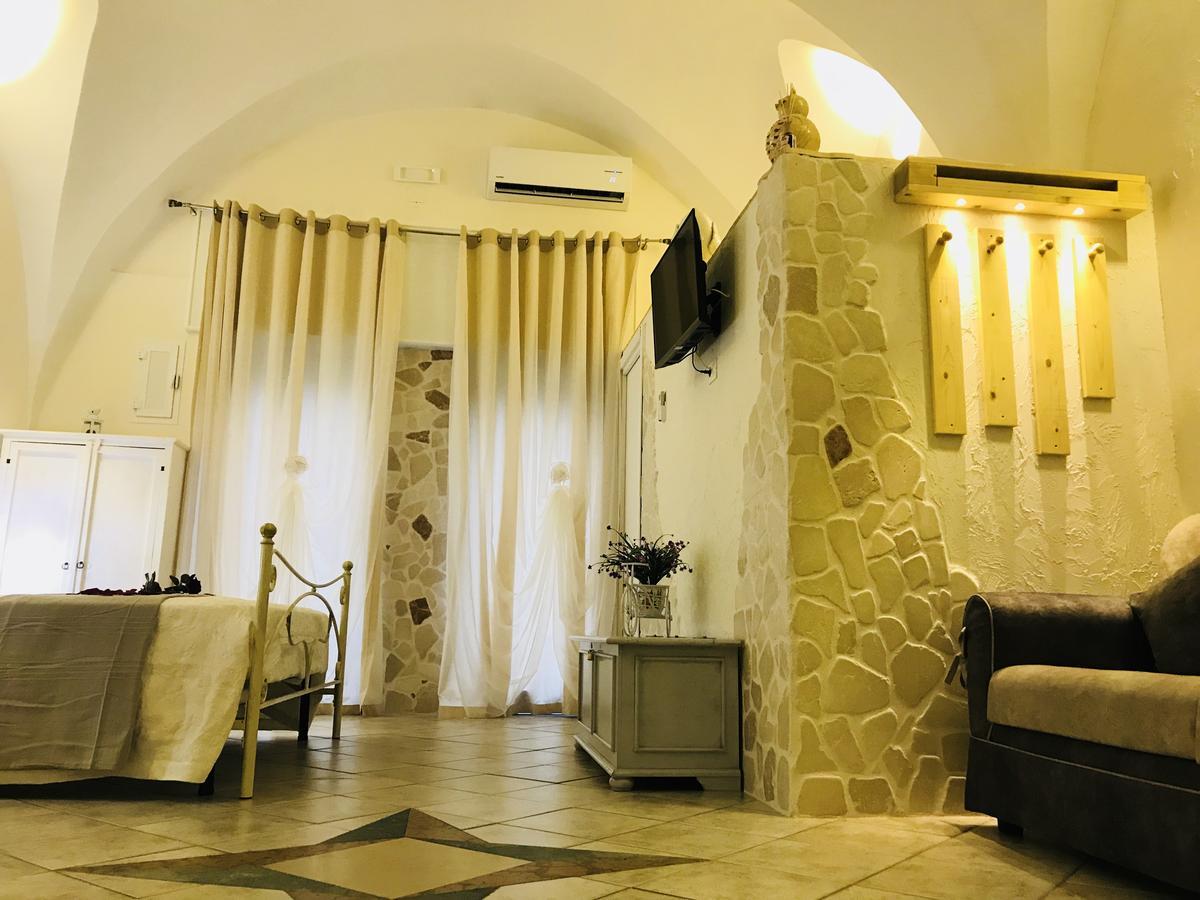 26 Suite Home Ostuni Exteriör bild
