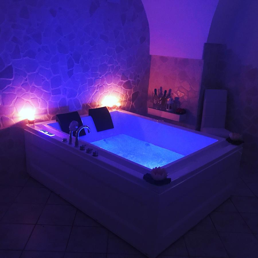 26 Suite Home Ostuni Exteriör bild